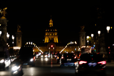 PARIS en HABIT de LUMIERE